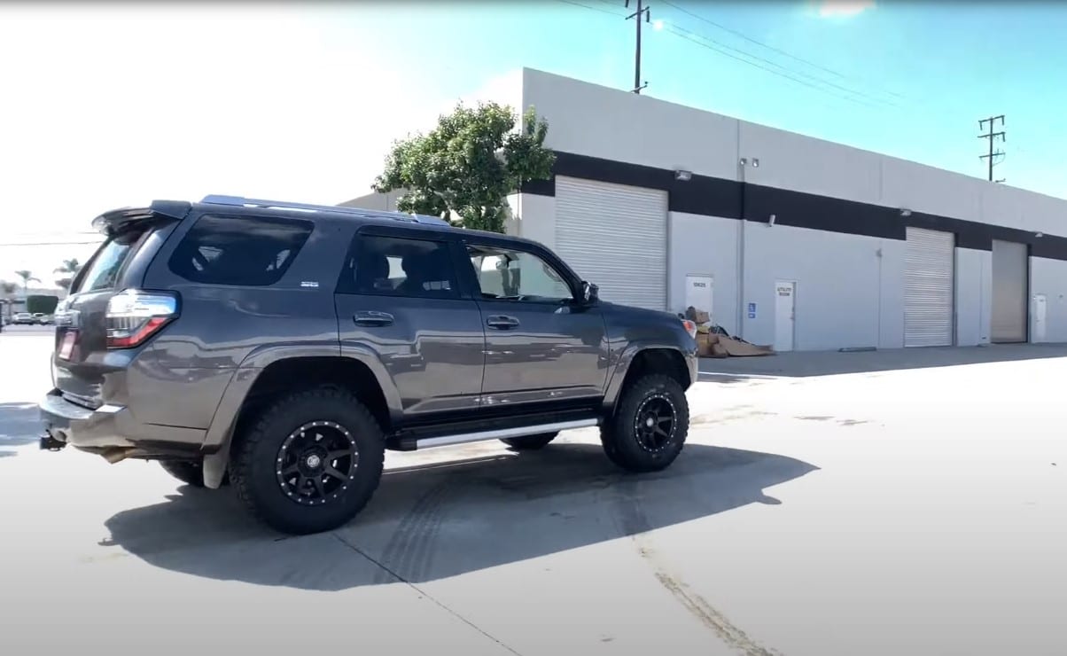 how much does it cost to lift a 4runner