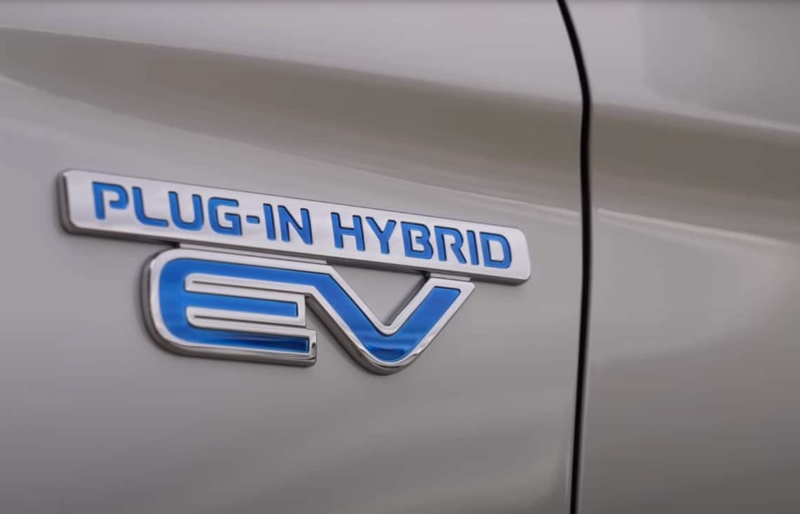 what is a hybrid plug in vehicle