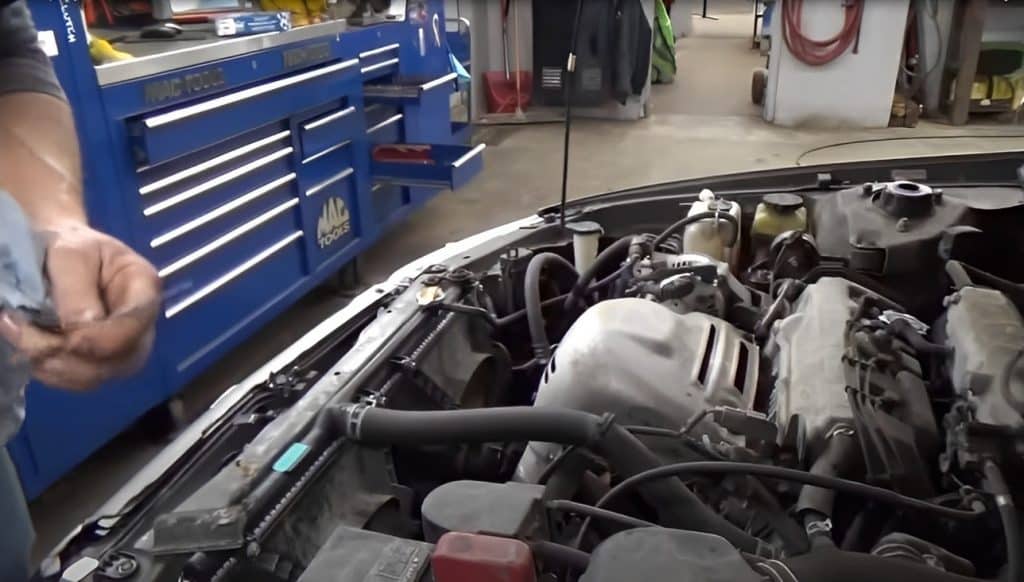 How Long Does Transmission Fluid Last? A Comprehensive Guide