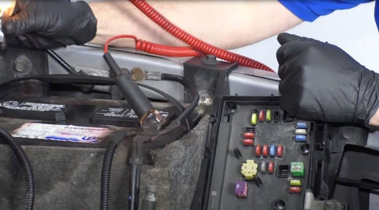how to test a fuel pump with a multimeter
