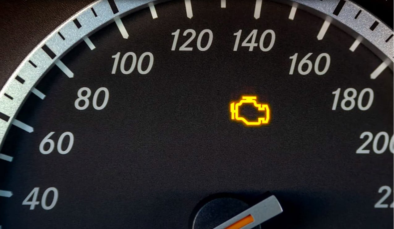 reasons for check engine light to come on