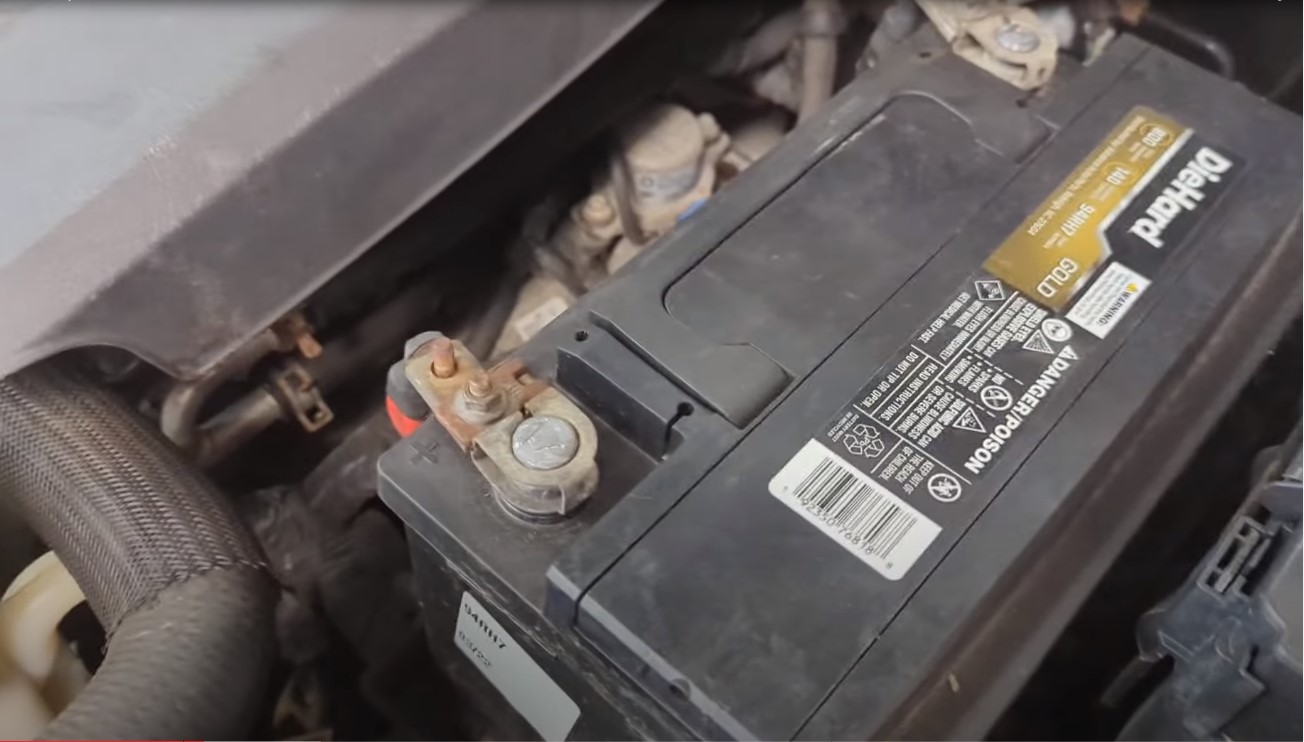 how to prevent car battery drain in cold weather