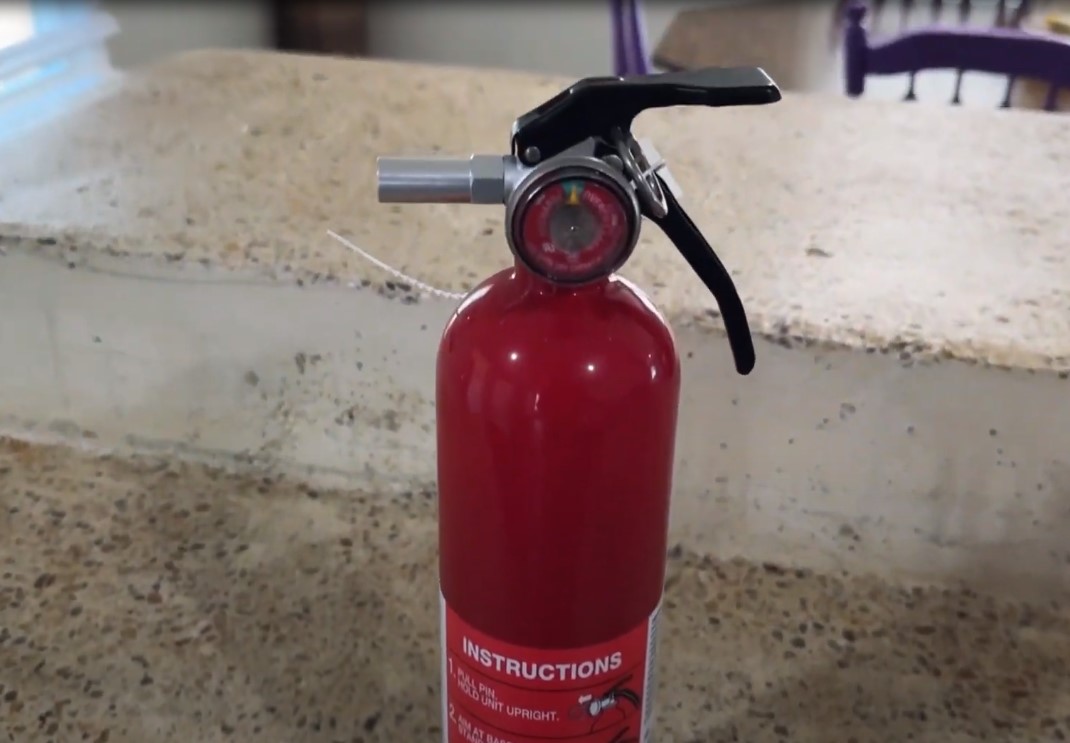 Optimal Fire Extinguisher for Cars
