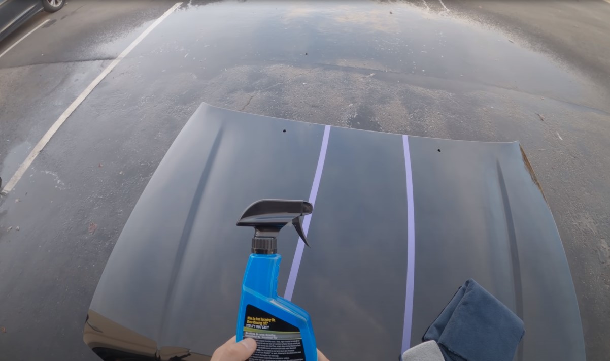 8 Best Car Wax for White Cars: Expert’s Choice in 2025