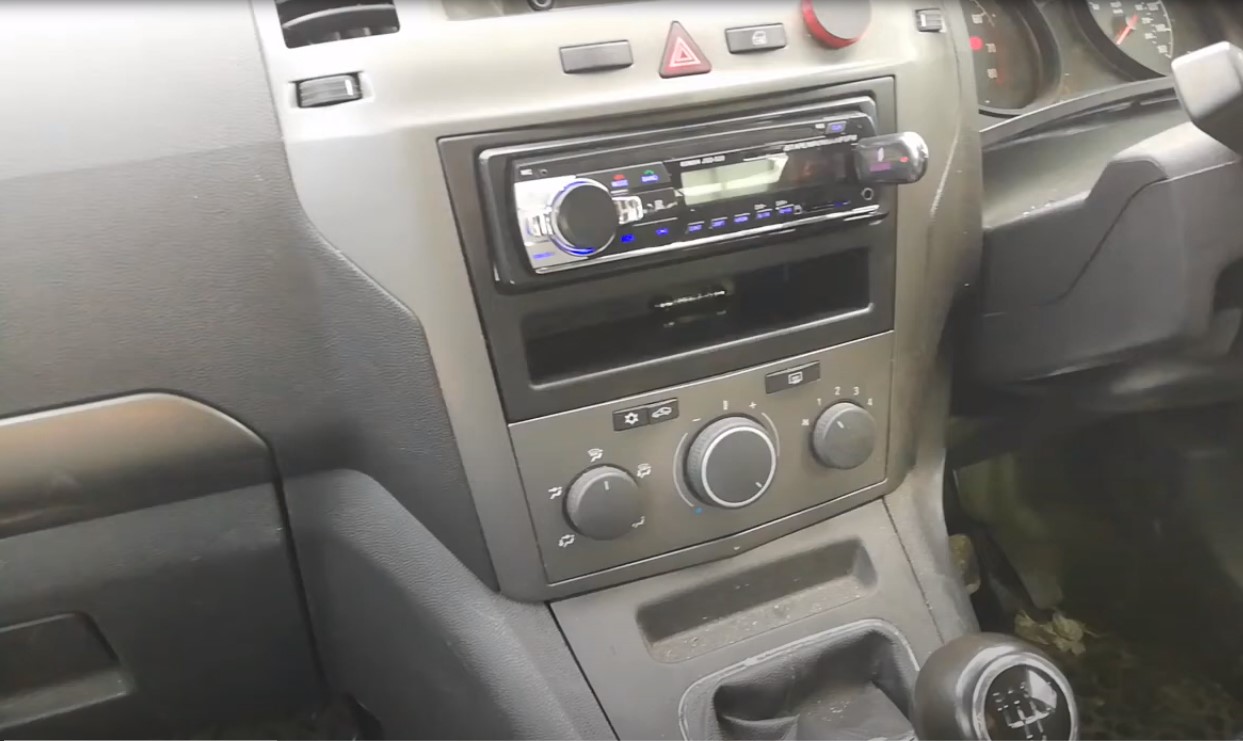 How Long Does Car Battery Last with Radio On? 2024 Insights